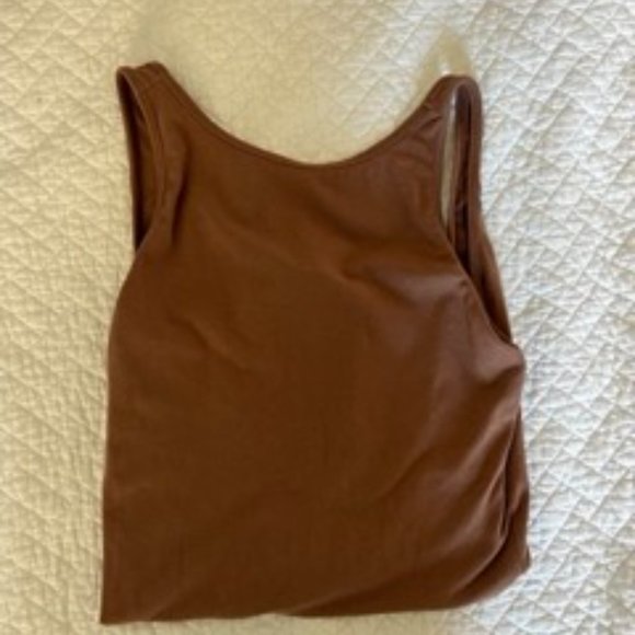 Aritzia Open Back Bodysuit - Picture 1 of 2